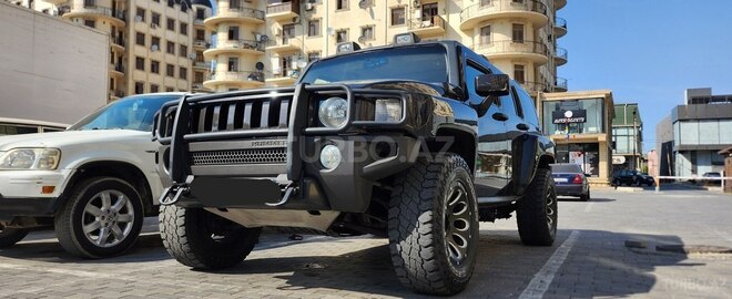 Hummer H3-16