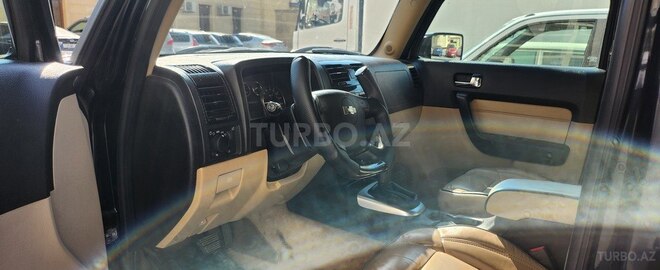 Hummer H3-17