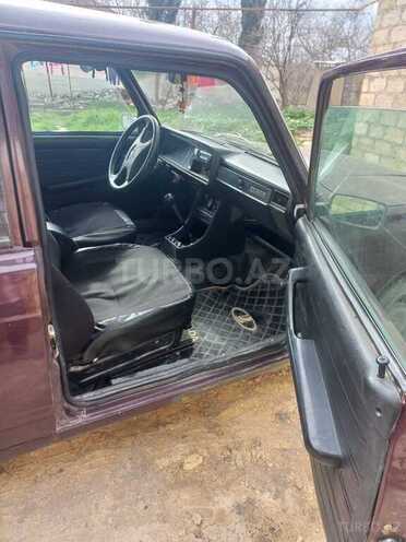 LADA (VAZ) 2107-4