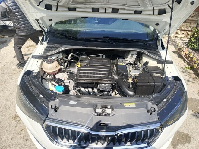 Skoda Rapid-15
