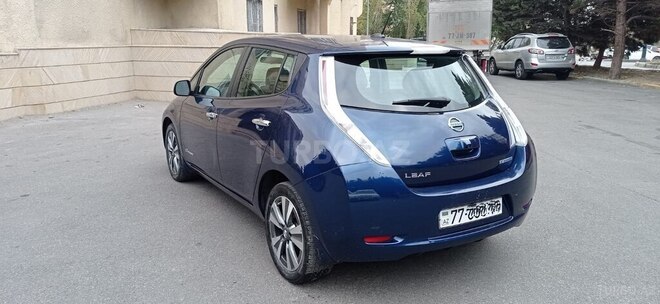 Nissan Leaf-3