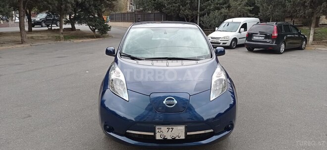Nissan Leaf-5