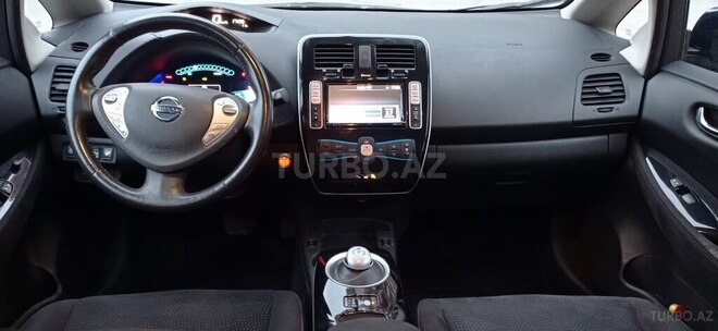 Nissan Leaf-10