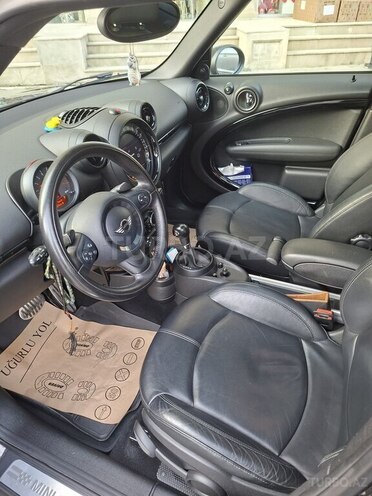 Mini Countryman Cooper S-6