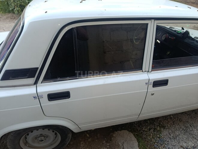 LADA (VAZ) 2107-19