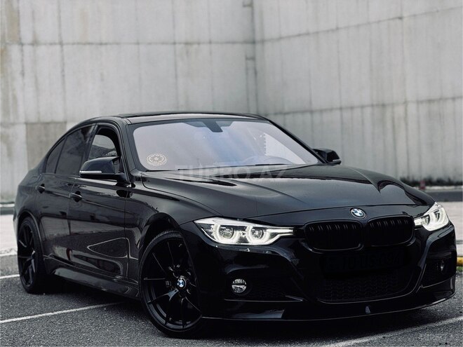 BMW 330-12