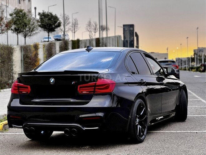 BMW 330-9