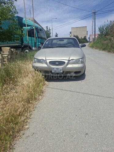 Hyundai Sonata-1