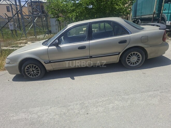 Hyundai Sonata-2