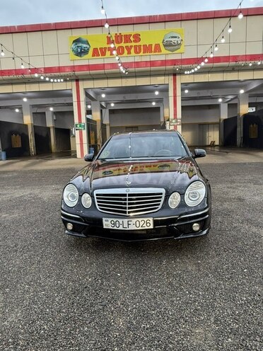 Mercedes E 350-1