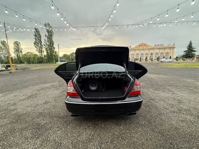 Mercedes E 350-7