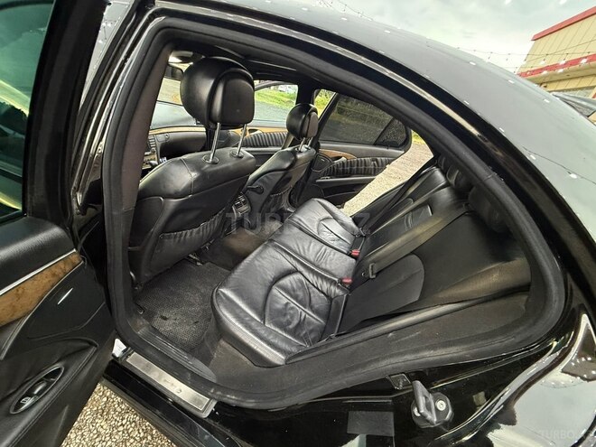 Mercedes E 350-12