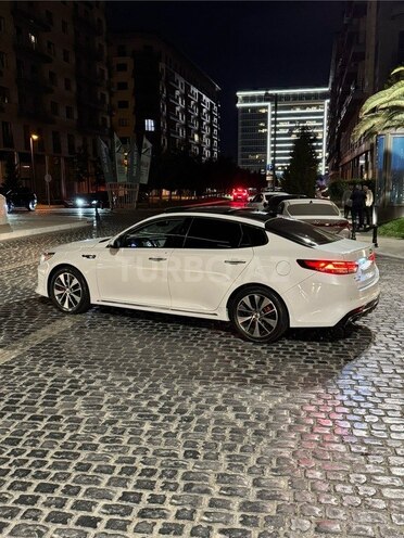 Kia Optima-12