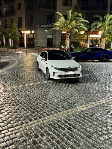 Kia Optima-11