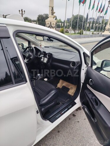 Nissan Note-10