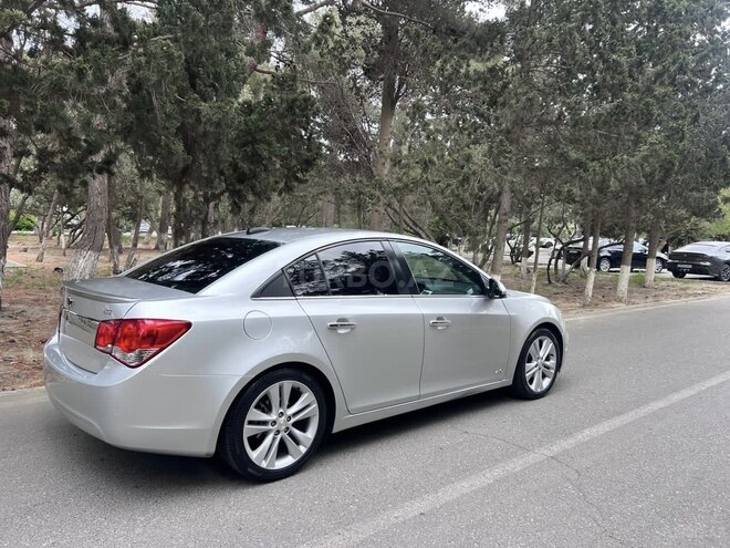 Chevrolet Cruze-7