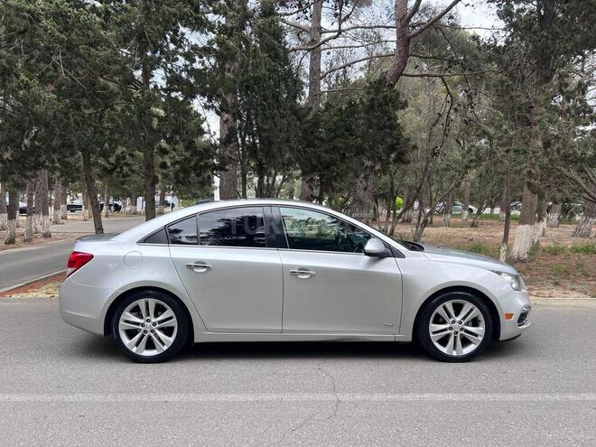 Chevrolet Cruze-8
