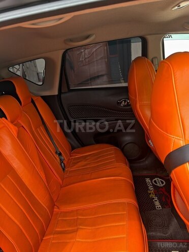 Nissan Note-7