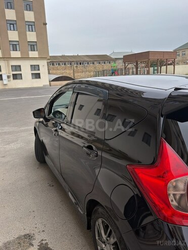 Nissan Note-5
