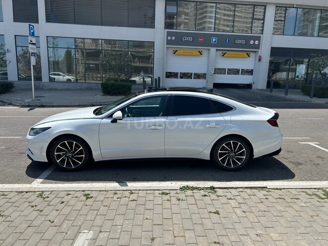 Hyundai Sonata-5