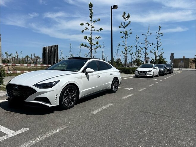 Hyundai Sonata-13