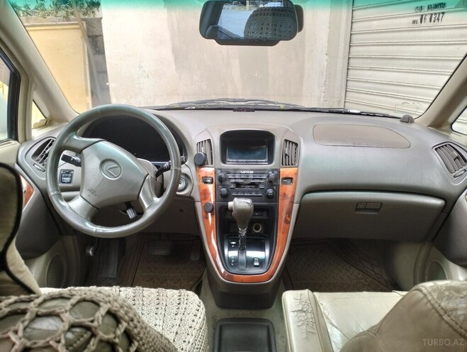 Lexus RX 300-4