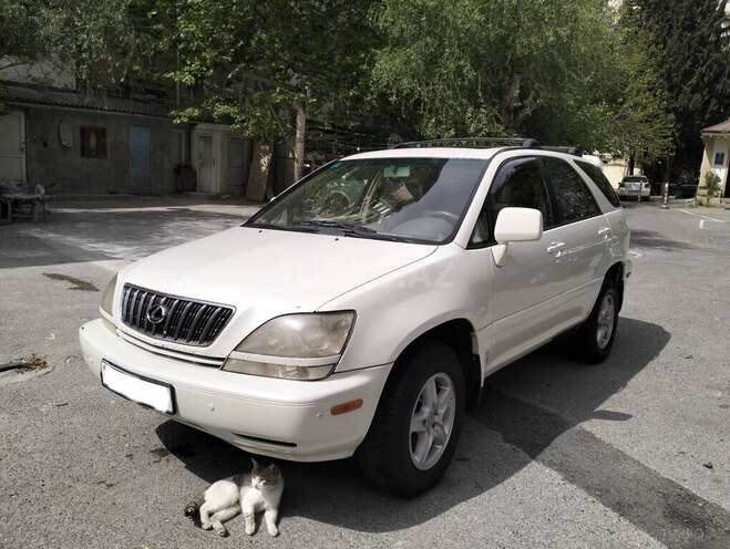 Lexus RX 300-2