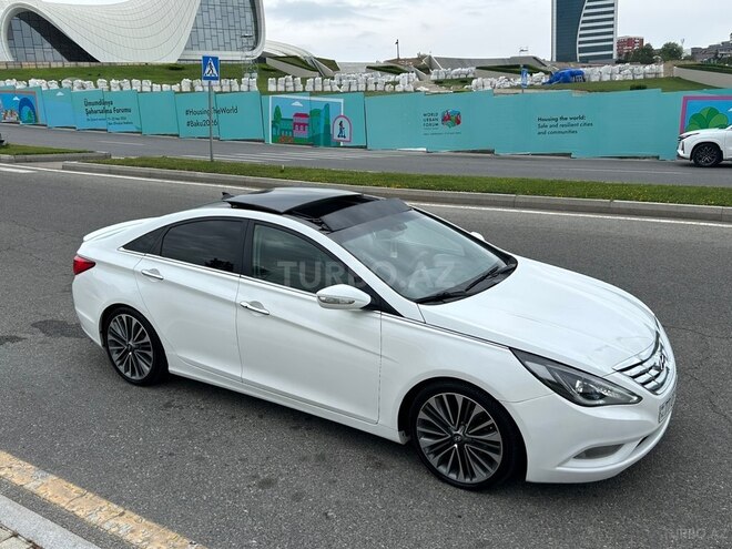 Hyundai Sonata-3