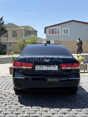 Hyundai Sonata-2