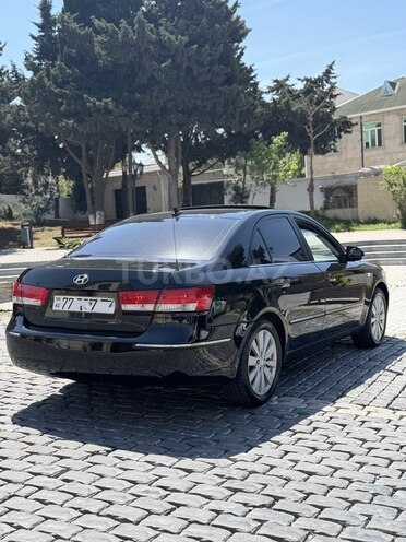Hyundai Sonata-4