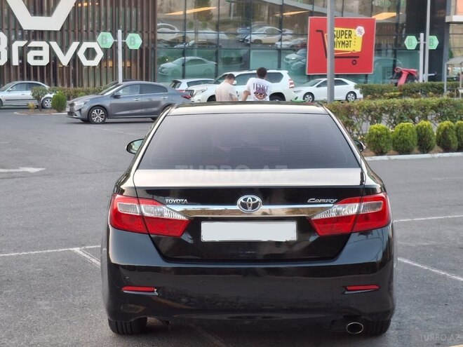 Toyota Camry-3