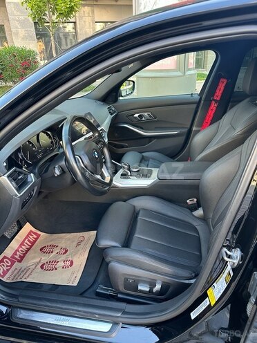 BMW 330-3