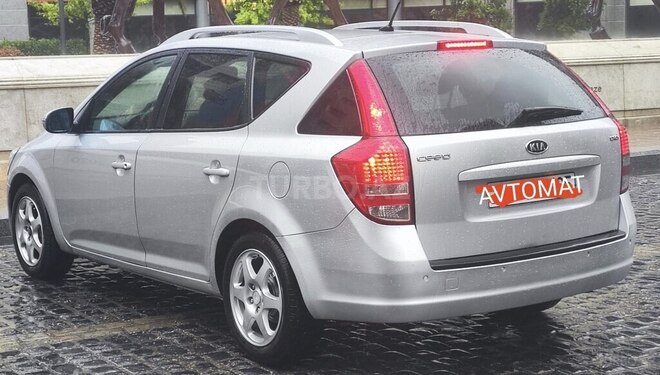 Kia Ceed SW-6