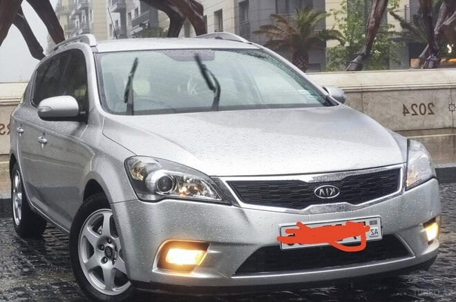 Kia Ceed SW-2