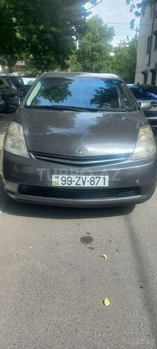 Toyota Prius-1