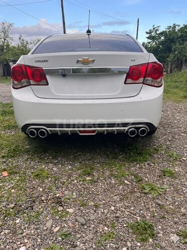 Chevrolet Cruze-7