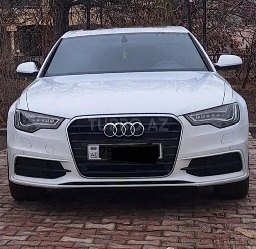 Audi A6-1