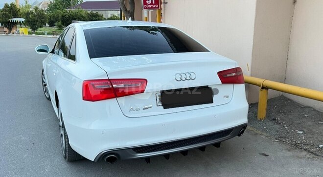 Audi A6-3