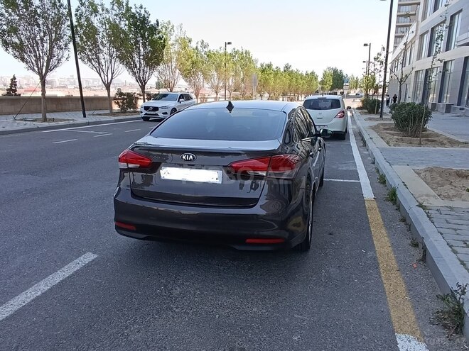 Kia Forte-2