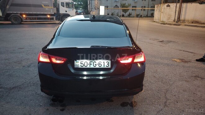 Chevrolet Malibu-8