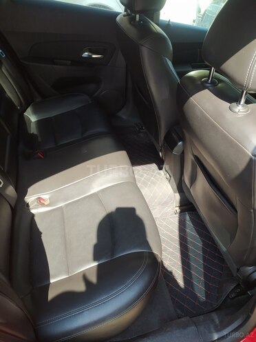 Chevrolet Cruze-4