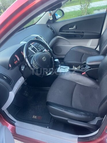 Kia Ceed-7