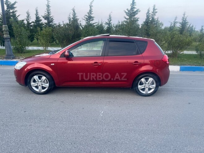 Kia Ceed-4
