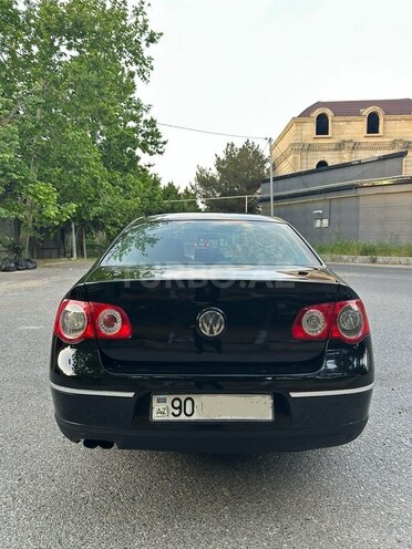 Volkswagen Passat-2