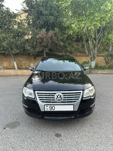Volkswagen Passat-1