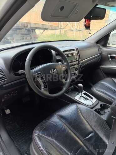 Hyundai Santa Fe-5