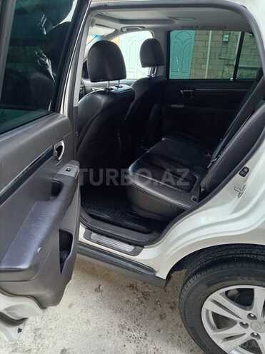 Hyundai Santa Fe-8