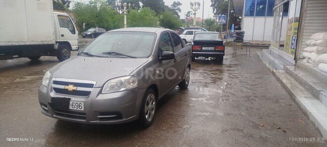 Chevrolet Aveo-4