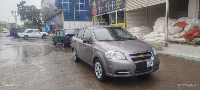 Chevrolet Aveo-9
