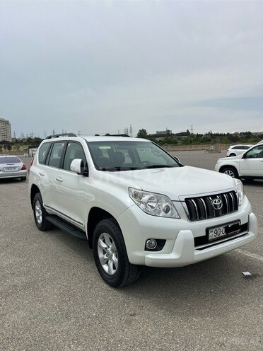 Toyota Land Cruiser Prado-3